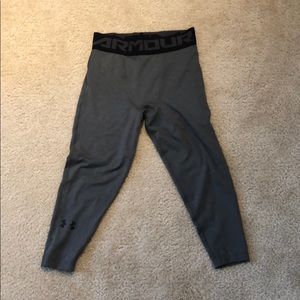 Dark grey knee-length tights